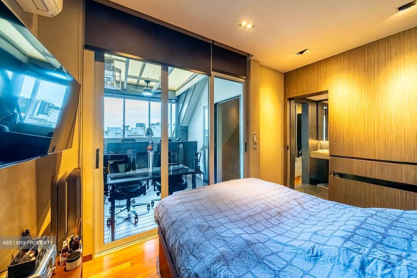 The Vue (D19), Apartment #574006661
